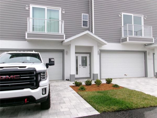 5732 BISCAYNE COURT , NEW PORT RICHEY, FL 34652