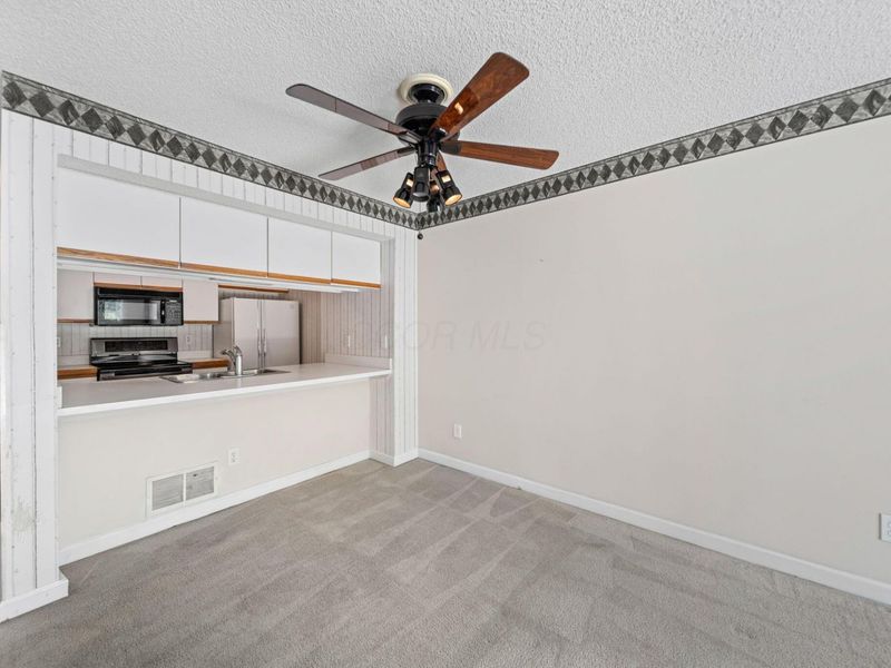 2515 Dahlia Way, Unit 64C, Columbus, OH 43235 Photo 14