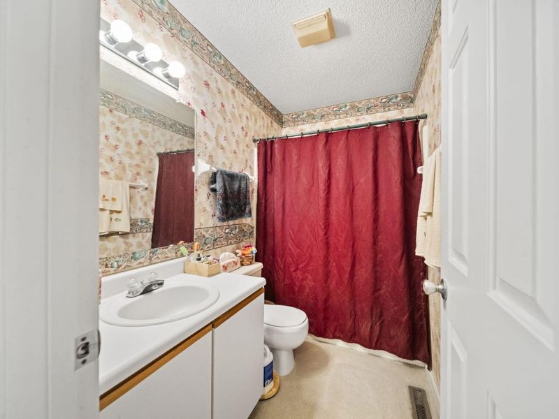 2515 Dahlia Way, Unit 64C, Columbus, OH 43235 Photo 17