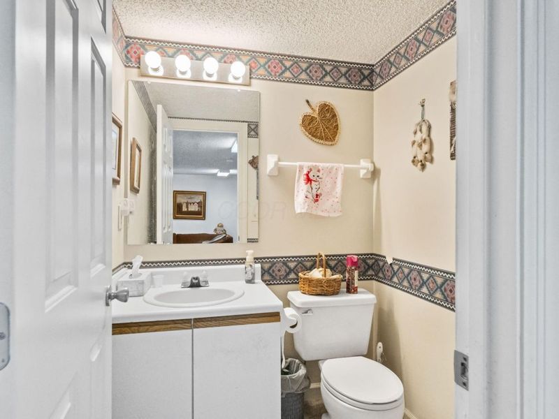 2515 Dahlia Way, Unit 64C, Columbus, OH 43235 Photo 21