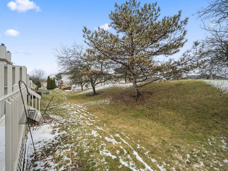 2515 Dahlia Way, Unit 64C, Columbus, OH 43235 Photo 28