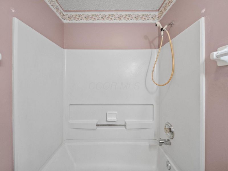 2515 Dahlia Way, Unit 64C, Columbus, OH 43235 Photo 35
