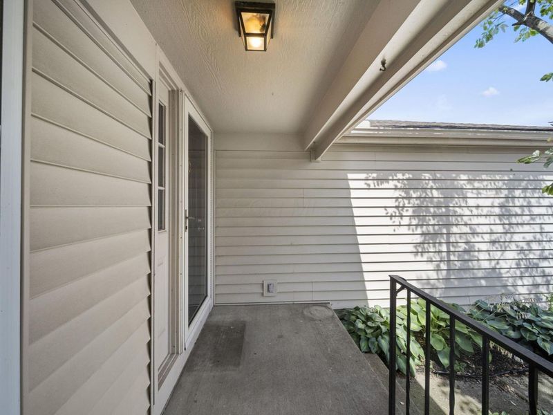 2515 Dahlia Way, Unit 64C, Columbus, OH 43235 Photo 4