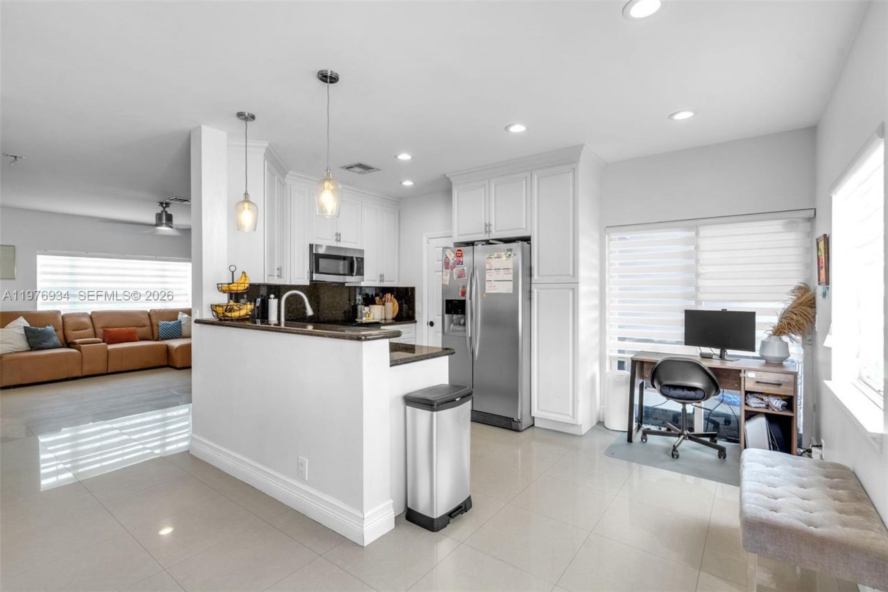 6002 Red Plum Ct , Unit 481, Tamarac, FL 33321 Photo