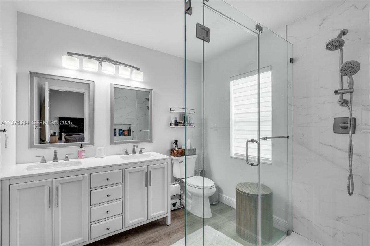 6002 Red Plum Ct , Unit 481, Tamarac, FL 33321 Photo