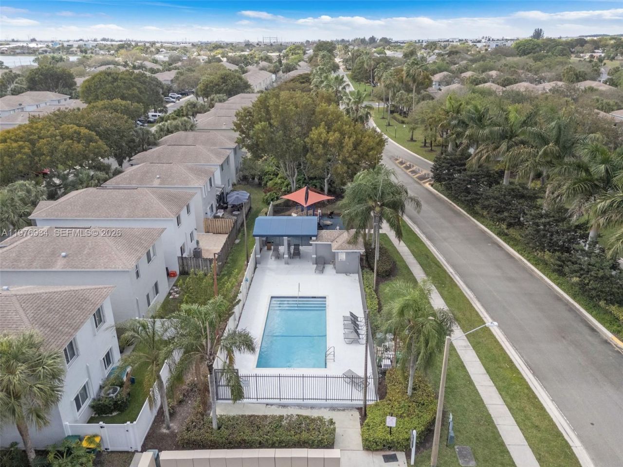 6002 Red Plum Ct , Unit 481, Tamarac, FL 33321 Photo