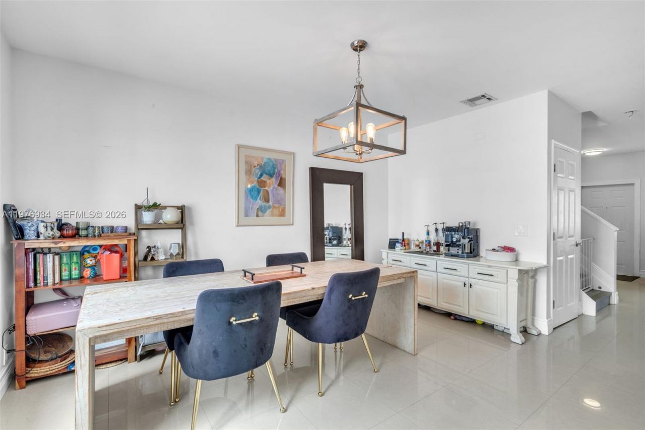 6002 Red Plum Ct , Unit 481, Tamarac, FL 33321 Photo