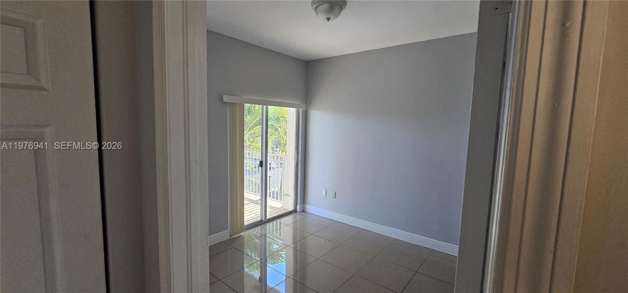 3389 NE 4th St, Homestead, FL 33033 Photo
