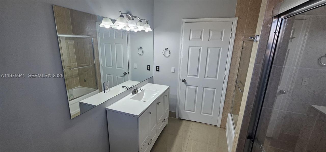 3389 NE 4th St, Homestead, FL 33033 Photo
