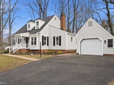 7087 WESTMORELAND DRIVE, WARRENTON, VA 20187