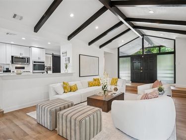 912 Glen Oaks Boulevard, Dallas, TX 75232