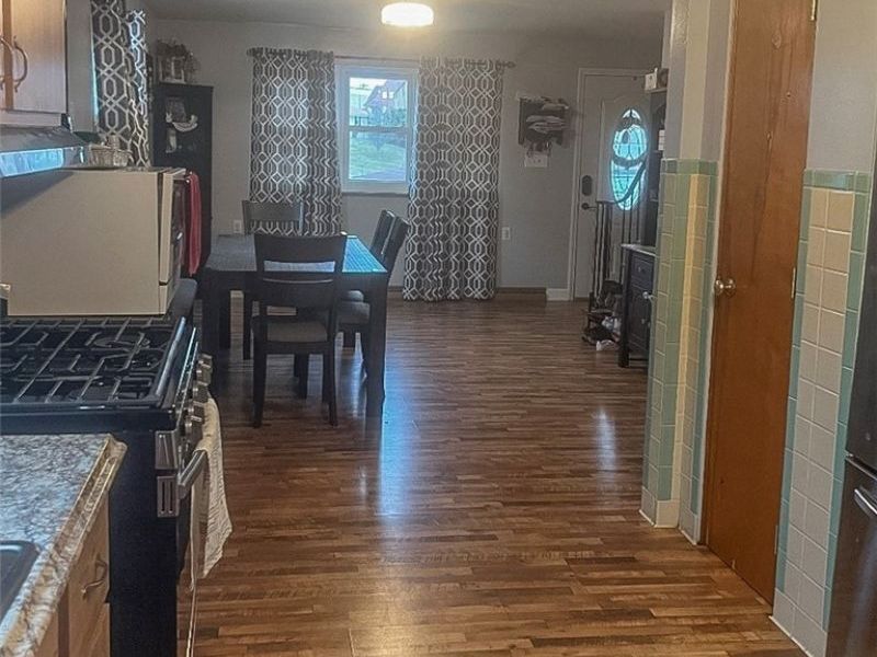 244 Stardust Drive, Wintersville, OH 43953 Photo 9