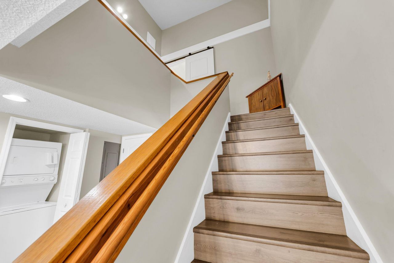 496 Sea Cloud Circle Photo 14