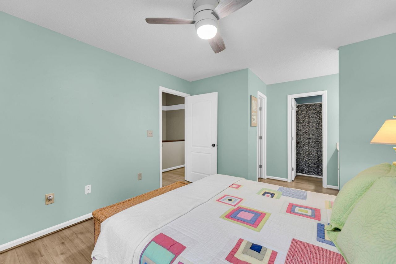 496 Sea Cloud Circle Photo 19