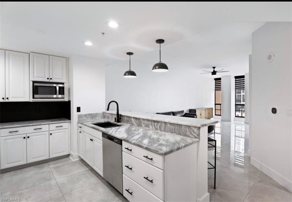 5781 Cape Harbour Dr, Unit 603, Cape Coral, FL 33914 Photo