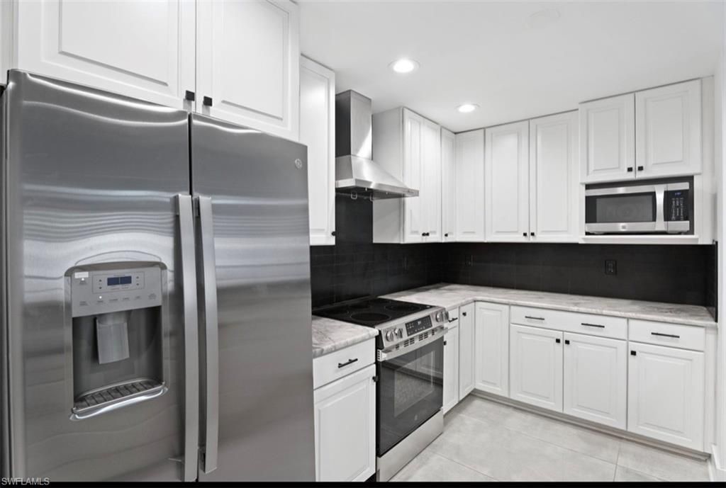 5781 Cape Harbour Dr, Unit 603, Cape Coral, FL 33914 Photo