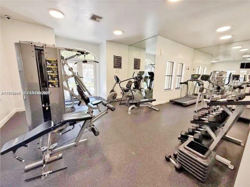 650 S Park Rd, Unit 24-5, Hollywood, FL 33021 Photo