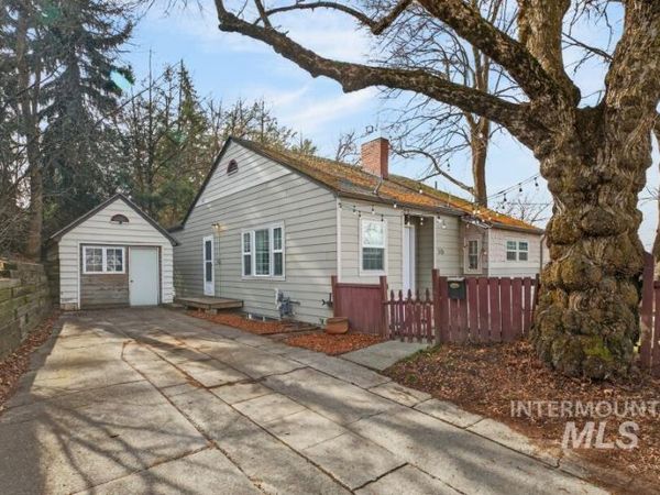 515 E D Street, Moscow, ID 83843