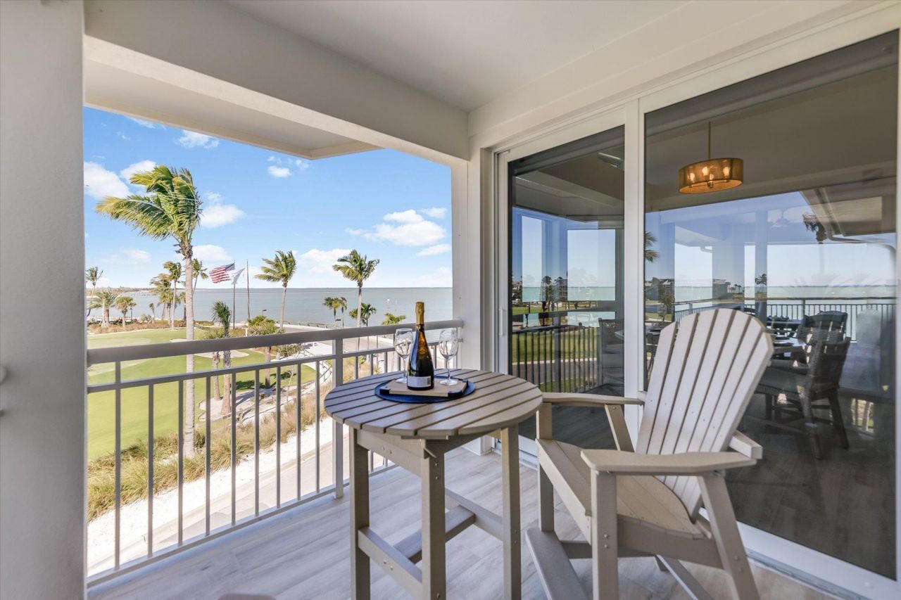 1252 South Seas Plantation Rd, Unit 1252, Captiva, FL 33924 Photo