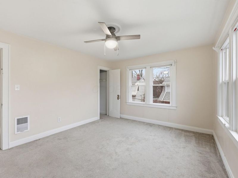 2710 Dayton Avenue, Unit 2712, Columbus, OH 43202 Photo 9