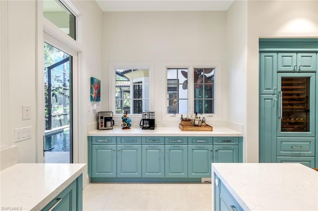 2904 Tiburon Blvd E, Naples, FL 34109 Photo