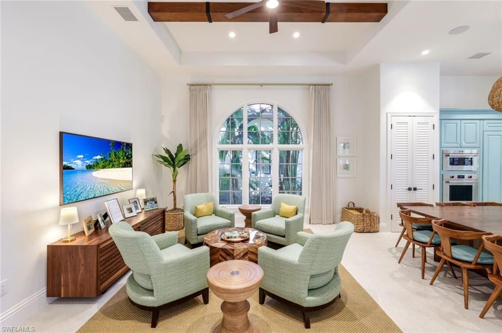 2904 Tiburon Blvd E, Naples, FL 34109 Photo