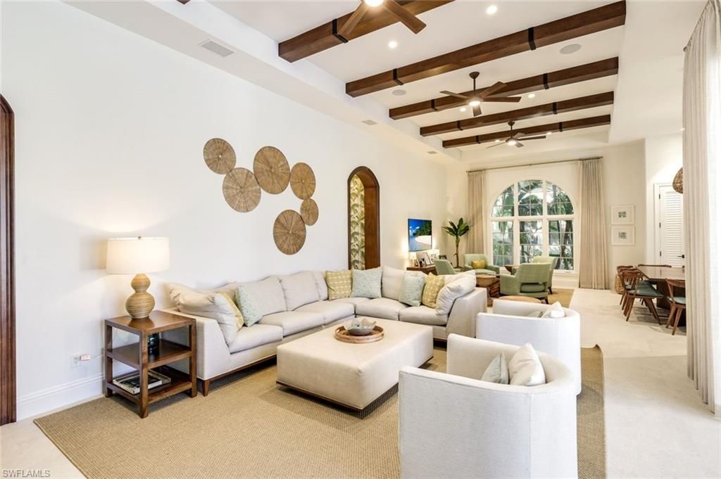 2904 Tiburon Blvd E, Naples, FL 34109 Photo