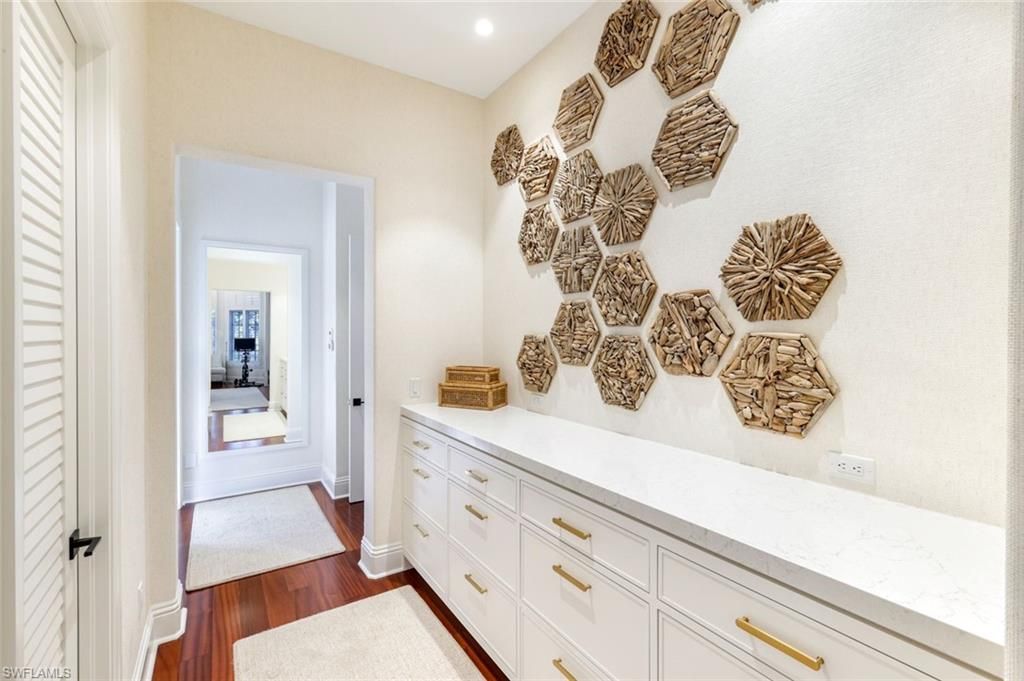 2904 Tiburon Blvd E, Naples, FL 34109 Photo