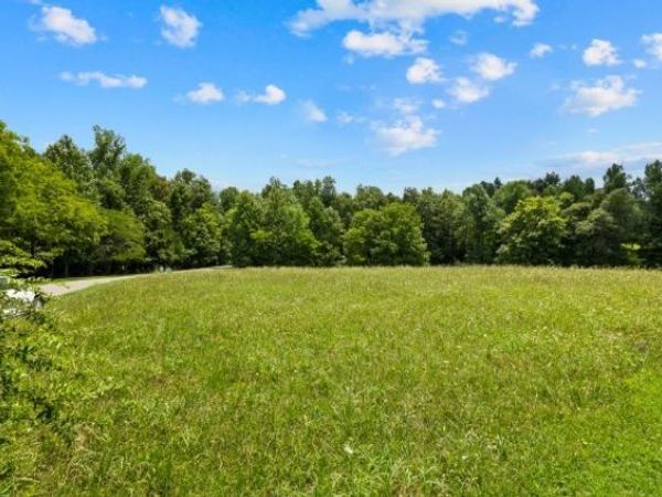 0 Smith Chapel Dr , Shelbyville, TN 37160