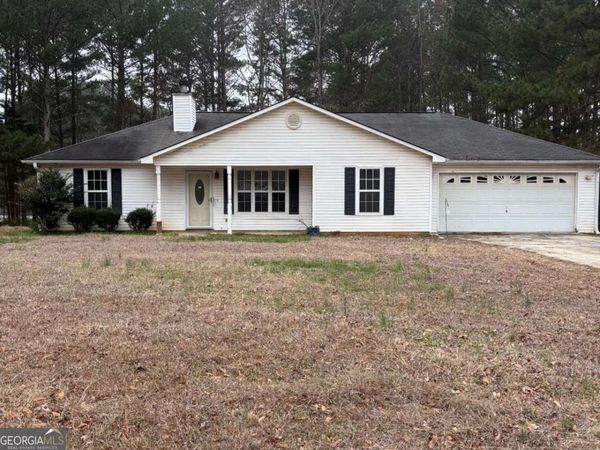 11 Willow Ridge Drive, Hampton, GA 30228