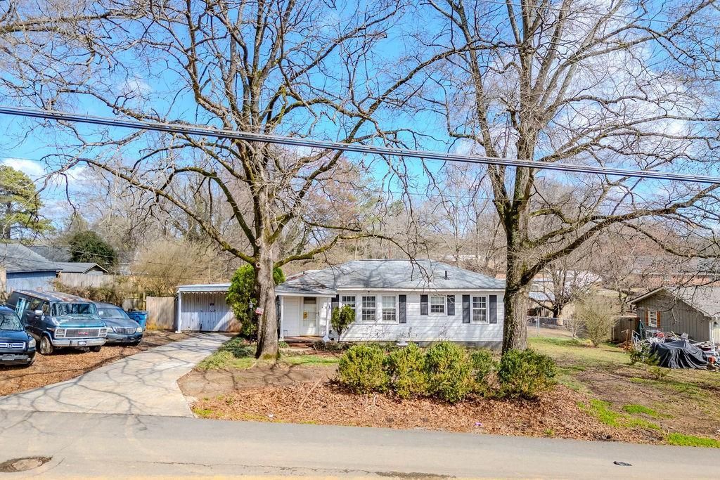 8 Pinecrest Drive Nw, Rome, GA 30165 Main Photo