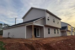 302 Elm Street photo 4