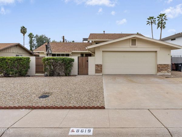 8619 E LINCOLN Drive, Scottsdale, AZ 85250
