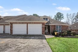 108 Dresden Drive photo 4