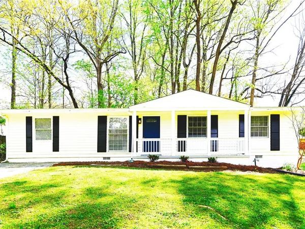 88 Lucia Drive SE, Smyrna, GA 30082