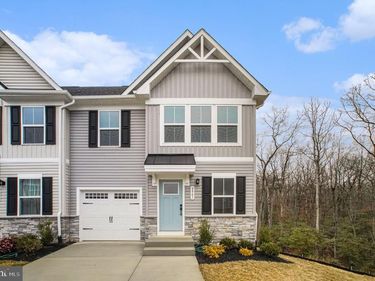 8901 BLACKTHORNE PLACE, FREDERICKSBURG, VA 22408