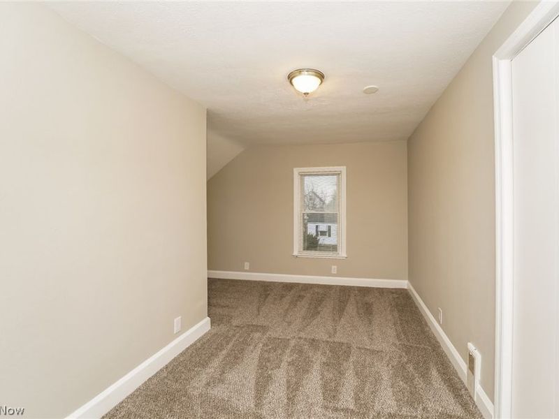 130 Taft Avenue, Elyria, OH 44035 Photo 18