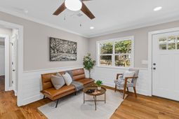 210 Live Oak Avenue photo 4