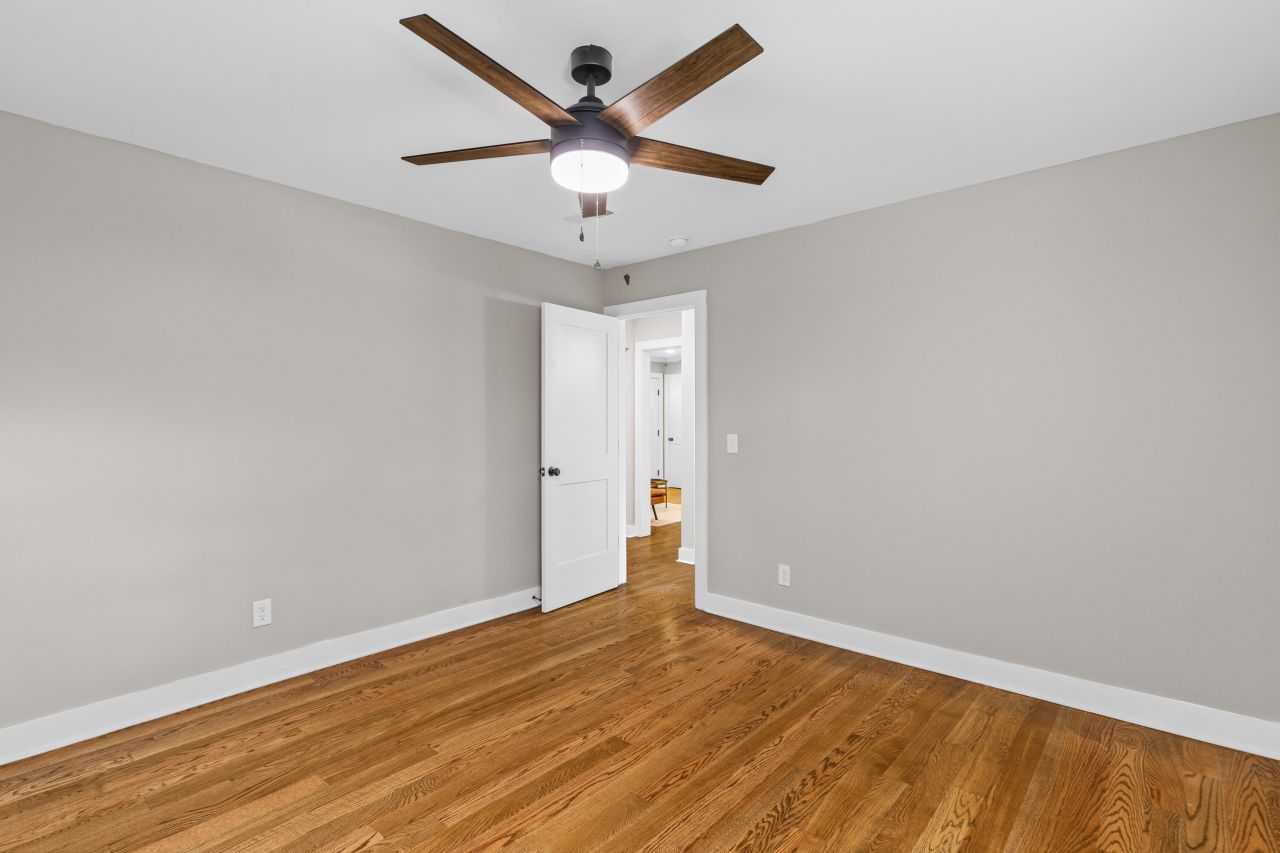 210 Live Oak Avenue Photo 29