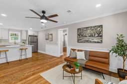 210 Live Oak Avenue photo 4