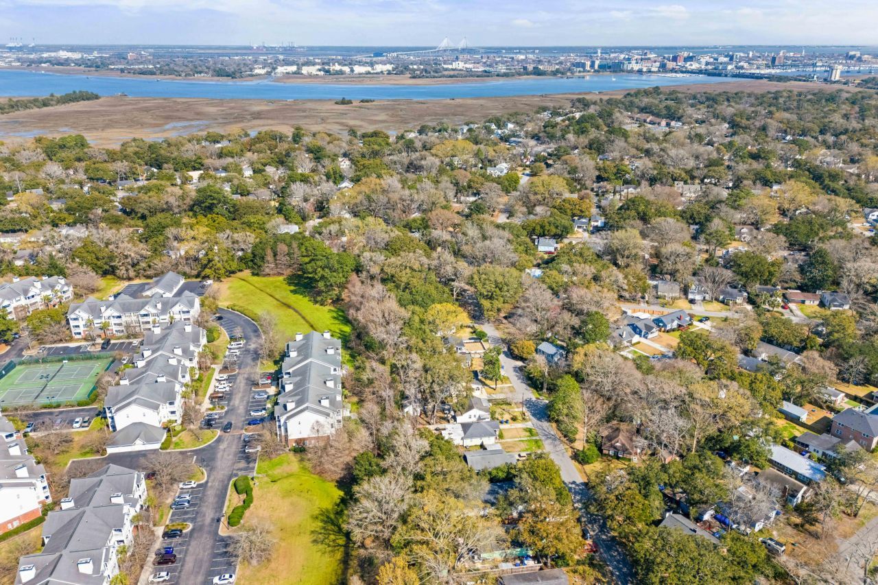 210 Live Oak Avenue Photo 39