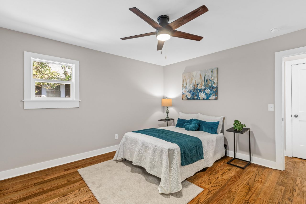 210 Live Oak Avenue Photo 8