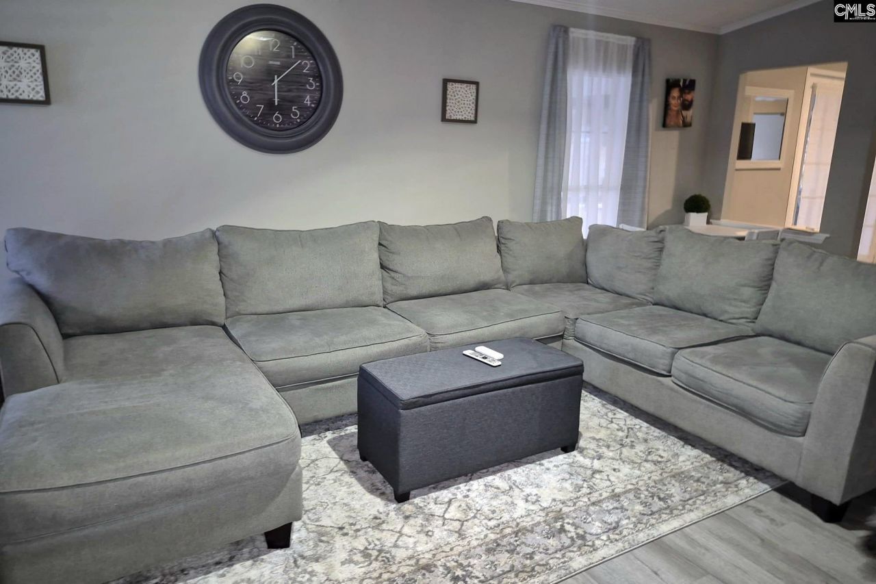 150 Crestwood Arch Photo 11