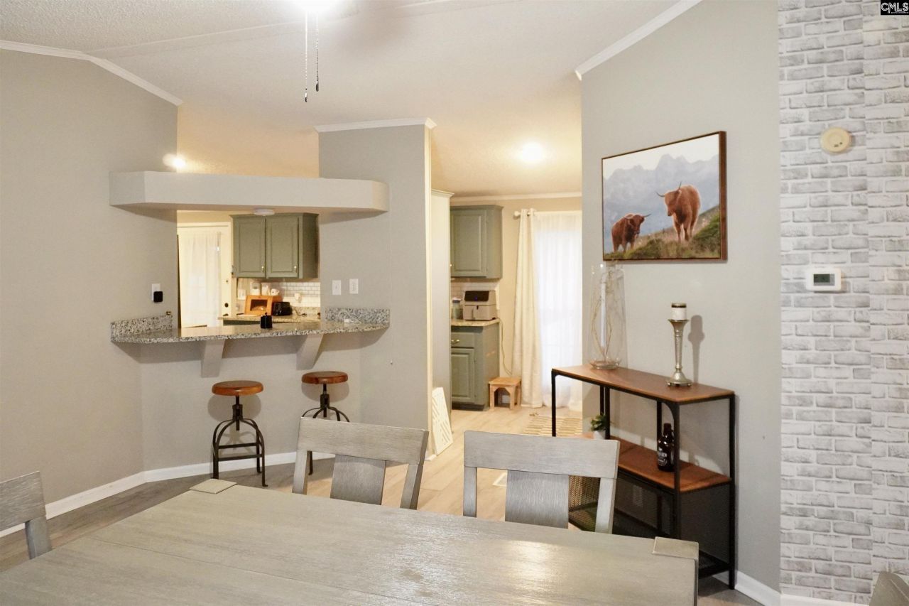 150 Crestwood Arch Photo 5