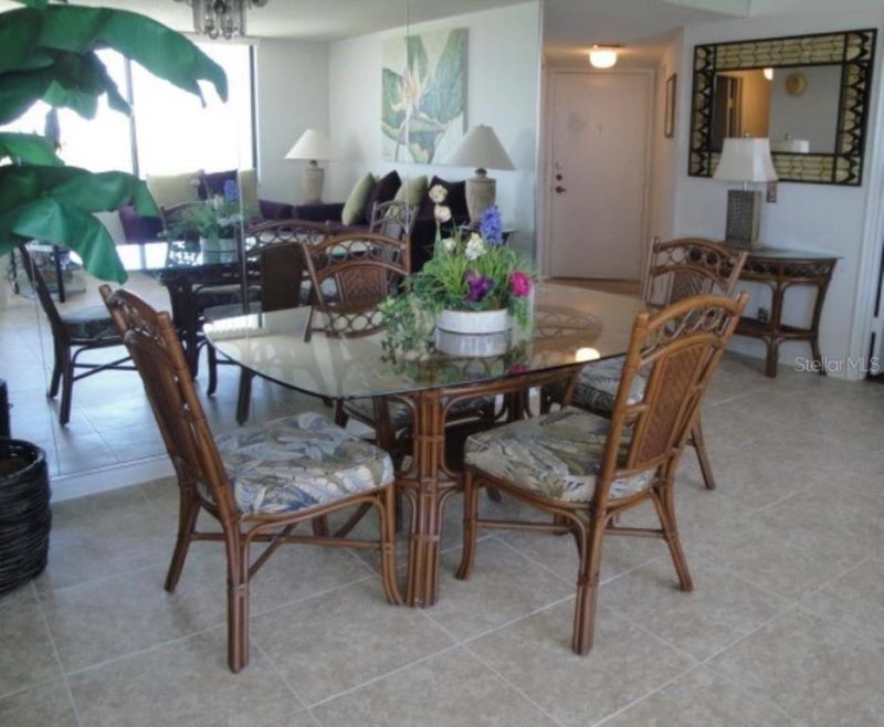 6104 Palma Del Mar Boulevard S, Unit 604, Saint Petersburg, FL 33715 Photo