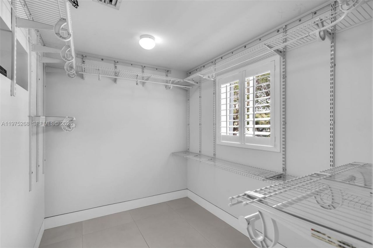 1632 SW 12th St , Miami, FL 33135 Photo