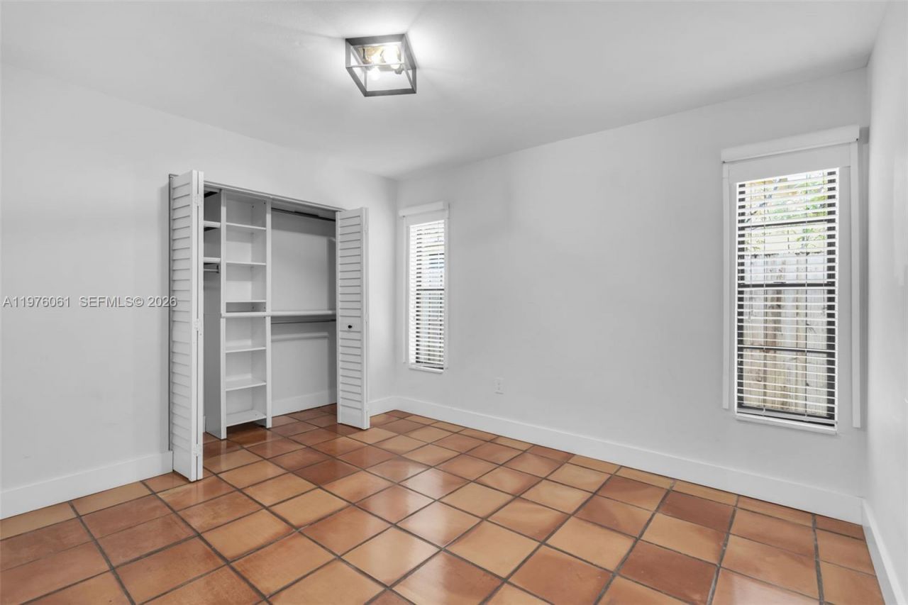 2934 W Trade Ave, Unit B, Miami, FL 33133 Photo