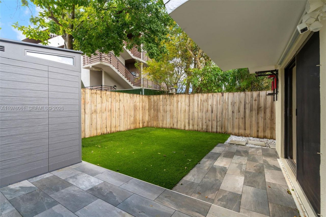 2934 W Trade Ave , Unit B, Miami, FL 33133 Photo