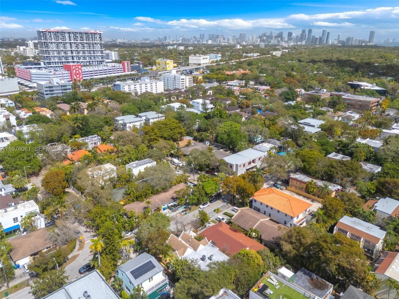 2934 W Trade Ave, Unit B, Miami, FL 33133 Photo