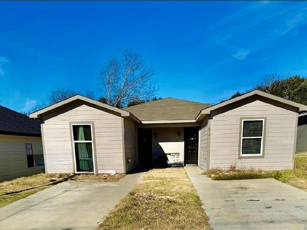 812 S 22nd Street , Temple, TX 76501